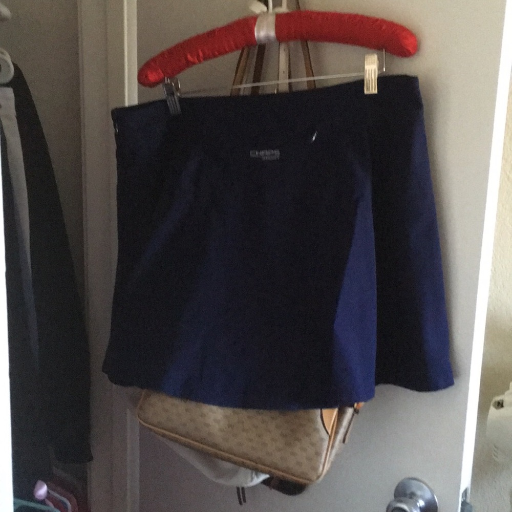 New chaps sport coollots size 12